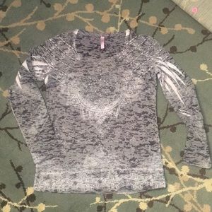 Women’s burnout top